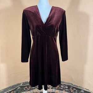 K.C. Spencer New York Burgundy Velvet Long Sleeve Wrap-Style Mini Dress | Size 1